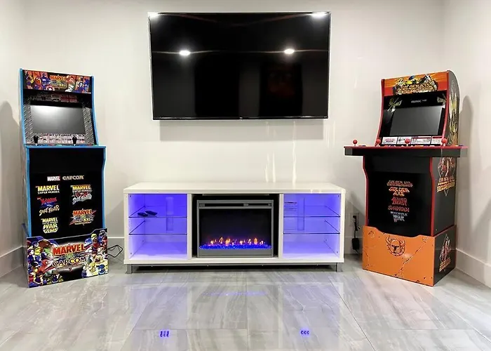 Home In West Palm Beach, Fl -Ware