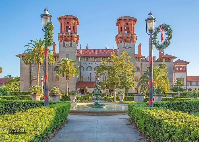 Luxurious Indoor/Outdoor Family Paradise In Downtown St Augustine