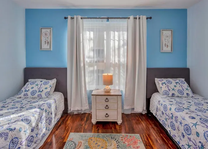 New 2Bed2Bath Condo - Clearwater Beach - Free Wi-Fi And Parking