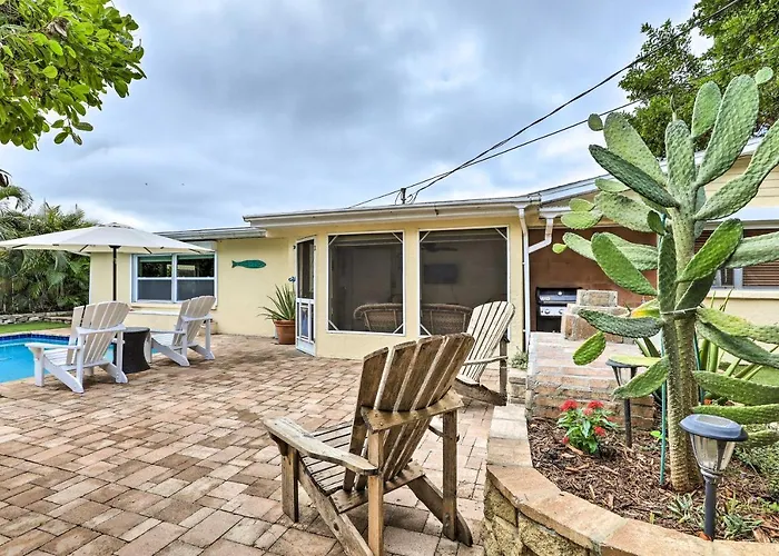 4 Mi To Dtwn: Home W/ Pool & Bbq In Bradenton