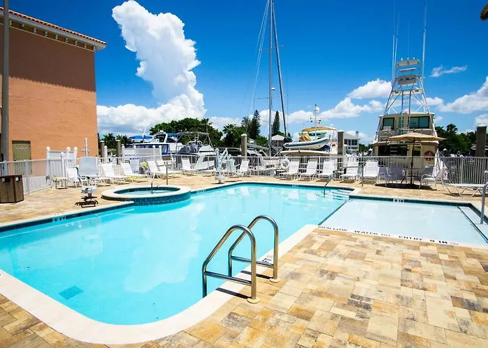 Madeira Bay Resort I By Travel Resort Services