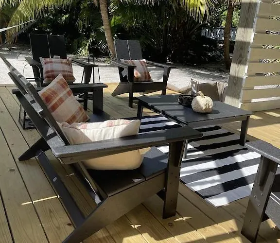 North Captiva Island Steps To Private Gulf Beaches Pools Hot Tub Golf Cart