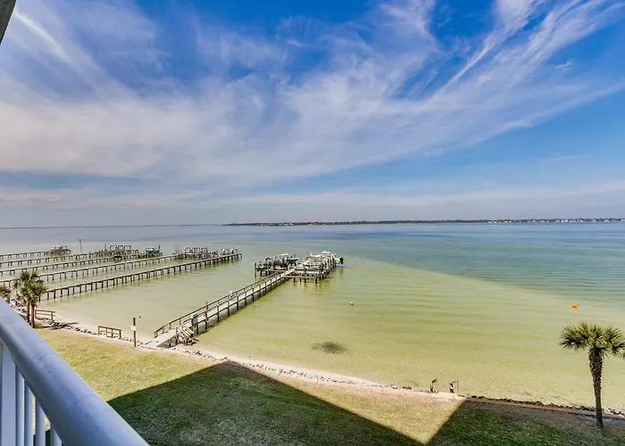 Pensacola Beach Vacation Rental W/ Private Balcony