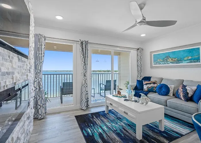 Sunset Paradise - Find Yourself In Tampa