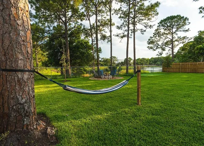 2023 Built! Fineart, Putt-Putt, Hammock, Backyard, Pet And Kid Friendly