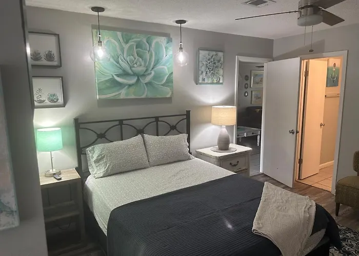 Destin-Y 30A Beach Retreat Self Checkin - Huge Private Backyard Deck With Outdoor Shower