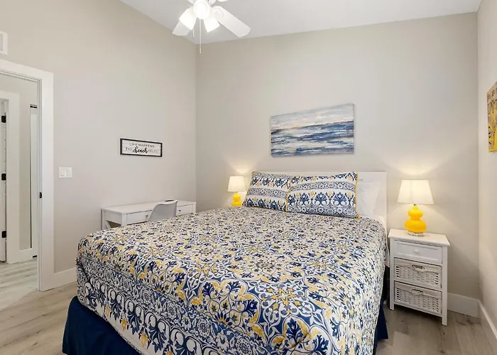 Sunray Cottage - Minutes To Downtown & Beaches