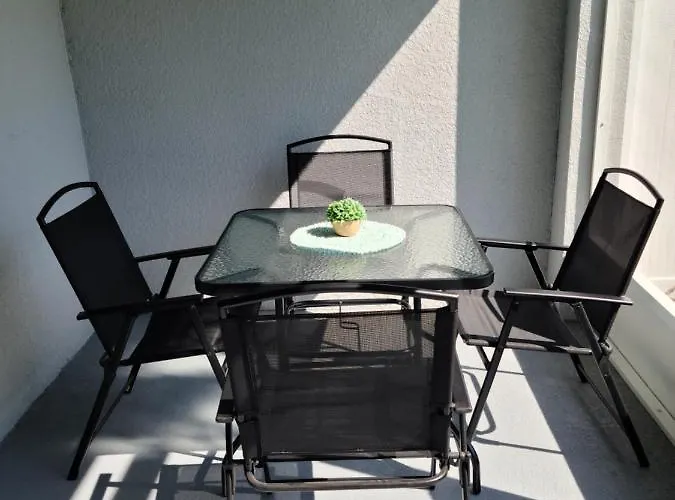 New 3Bed Close To Beaches And Attractions