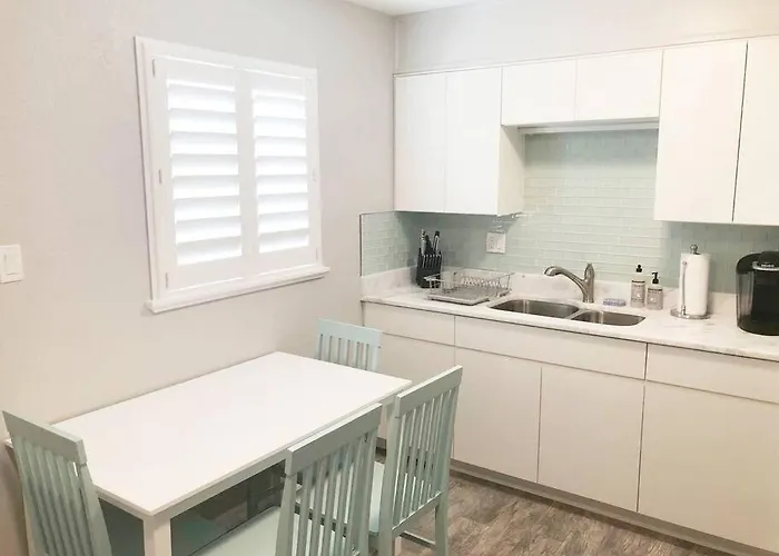 Modern Apartment - 1 Of 4
