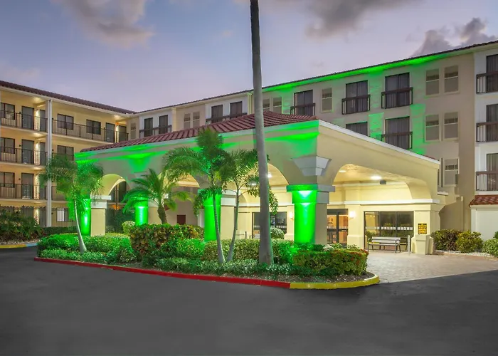 Holiday Inn & Suites Boca Raton - North