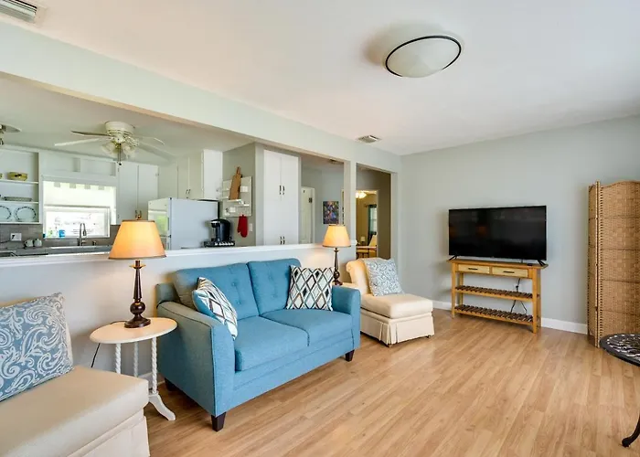 Sunny Lake Wales Getaway - 1 Mi To Downtown