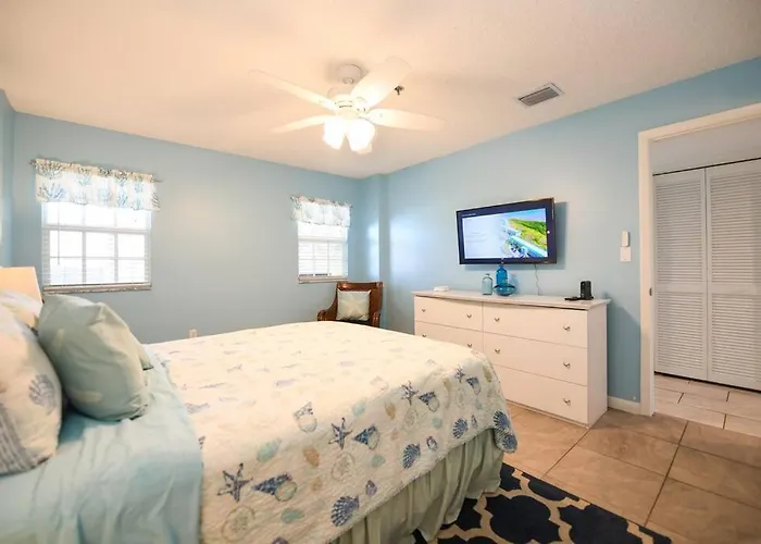 Welcome To The Pelican Lodge !
