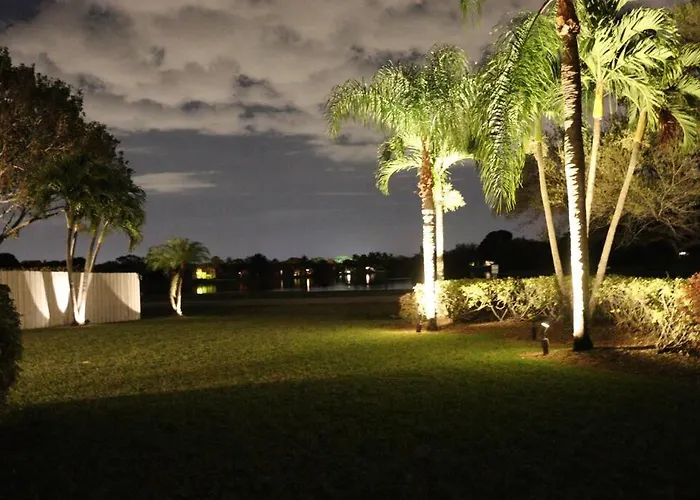 4/3.5 House With Pool- Boynton Beach, Fl.
