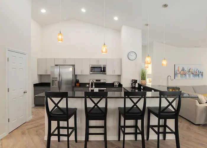 Villa Ilse: New Stylish Home With Private Pool