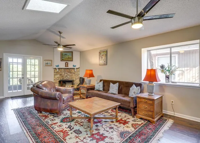 Ponte Vedra Beach Family Home: 2 Mi To Beaches!