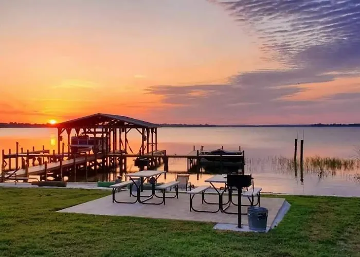 Camp St. Cabanas Unit 3 On Lake Dora