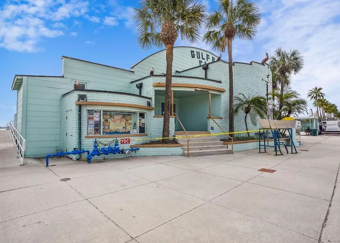Beach Quarters #8