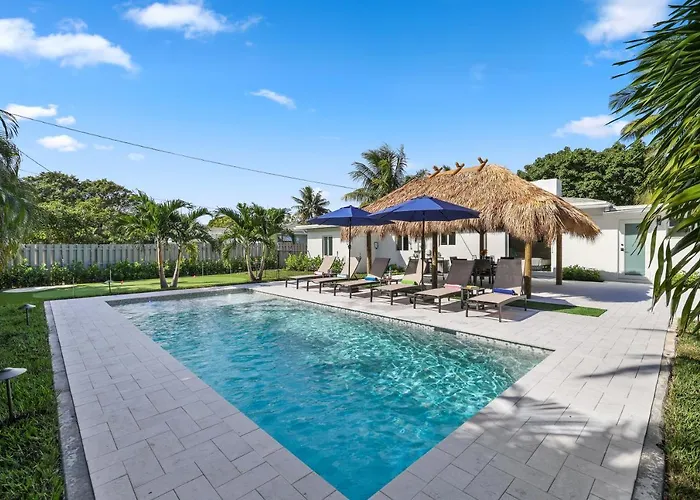 Hideaway Palms