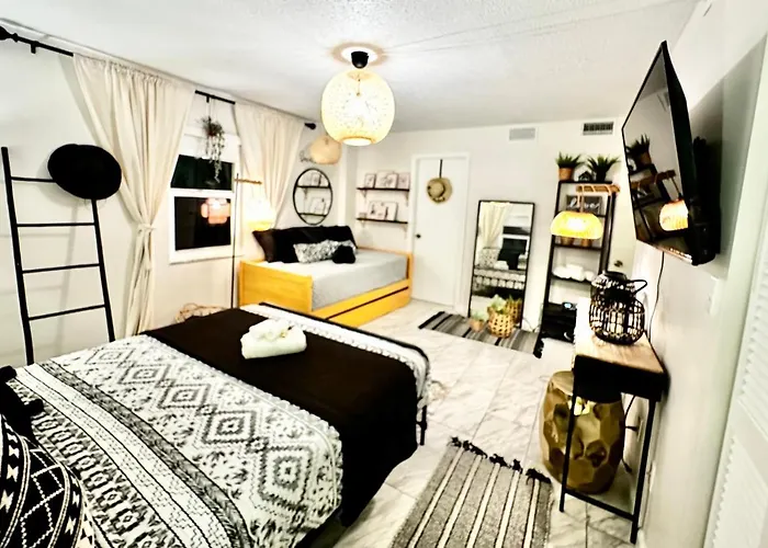 Oversized Condo Beach Oasis 601 Gorgeous Ocean Front With Spectacular Views