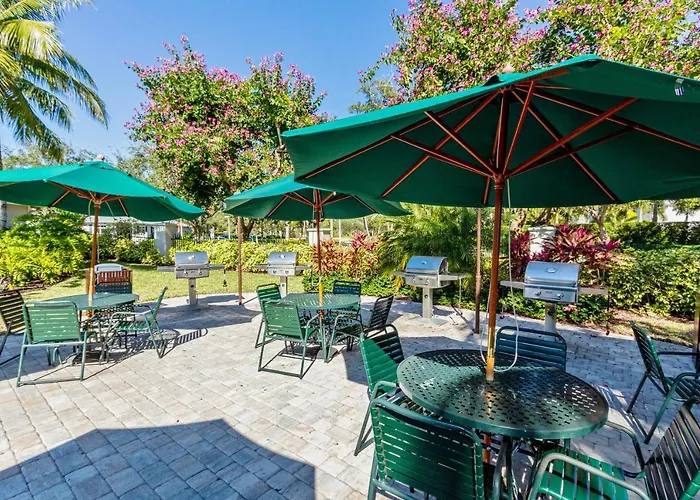 Greenlinks At Lely Luxury Purple Orchid Fully Renovated Modern 1St Floor 3Bdr Golf Resort Villa