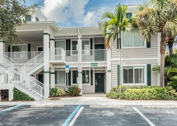 Greenlinks At Lely Luxury White Orchid Fully Renovated Modern 1St Floor 3Bdr Golf Resort Villa