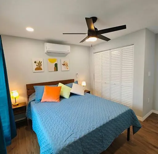 Lovely Unit Central Location