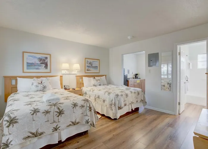 Tequesta Palms Inn