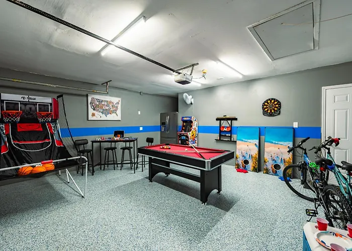 Twin Palms Oasis! Modern, With Heated Pool And Game Room!