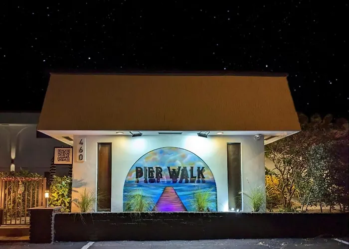Pier Walk On Deerfield Beach Island