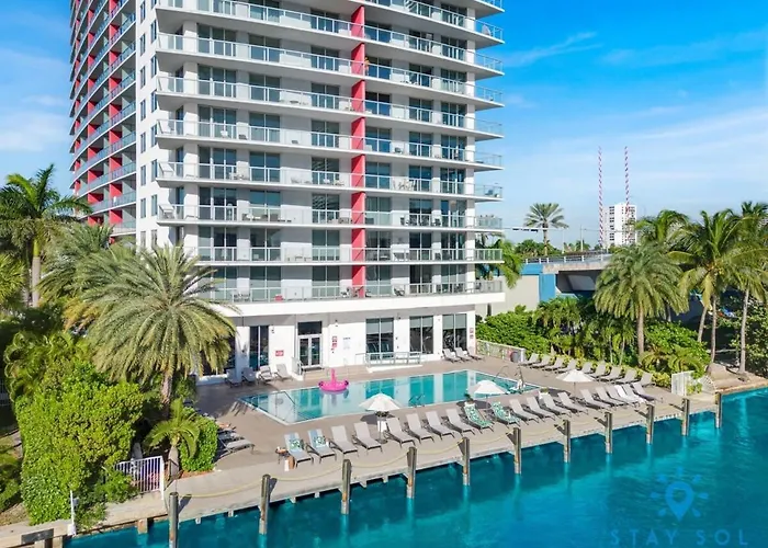 Near Beach - Balcony With View - Pool - Gym