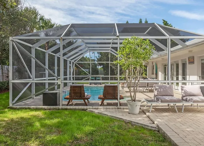 Surfs Up - Retreat At The Beach With Heated Pool