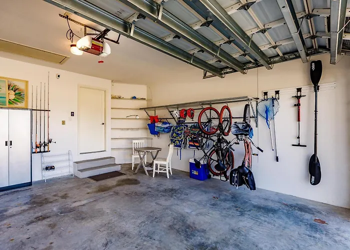 4-Bed Serenity Punta Gorda Retreat!