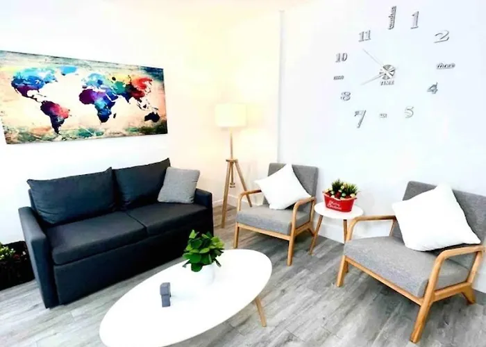 Ecostays Apartment Near Miami Airport - 303