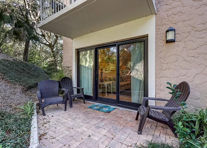 2107 Beach Wood