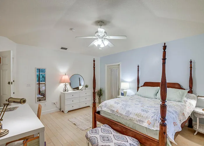 Palm Coast Vacation Rental < 1 Mi To The Beach!