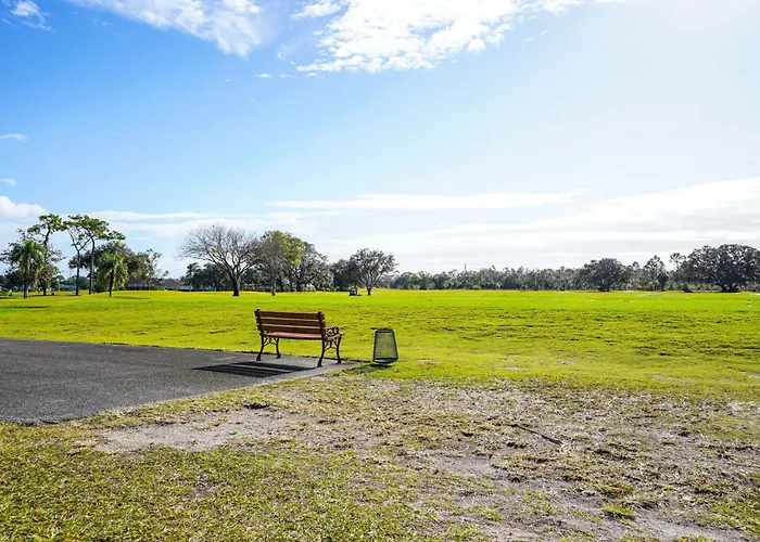 Sebring Retreat W/ Direct Golf Course Access!