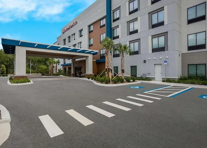 Hampton Inn & Suites Ruskin I-75, Fl