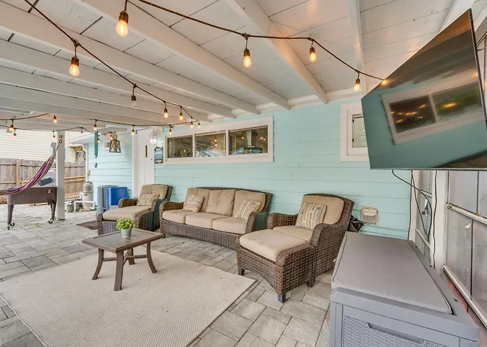 Family Home W/ Private Pool: 24 Mi To Disney!