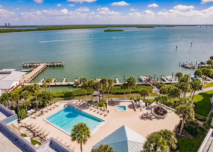 Lovely Marco Island Condo W/ Private Bay View