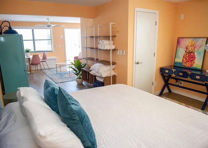 Sunburst Inn- Indian Shores Beach