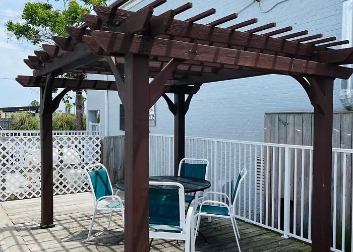 Days Inn By Wyndham Fort Walton Beach