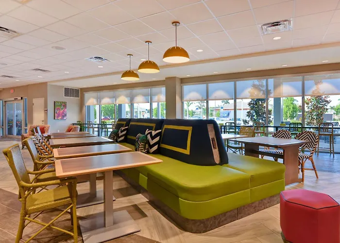 Home2 Suites By Hilton Naples I-75 Pine Ridge Road Vineyards