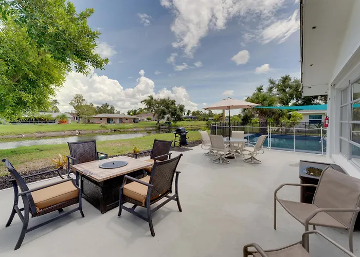 Heated Pool: Canal-Front Rotonda West Retreat
