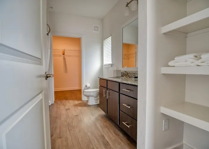 Grand Two Bedroom Two Bathroom Apartment With Balcony
