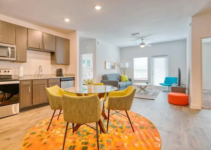 Luxe One Bedroom Apartment With Balcony