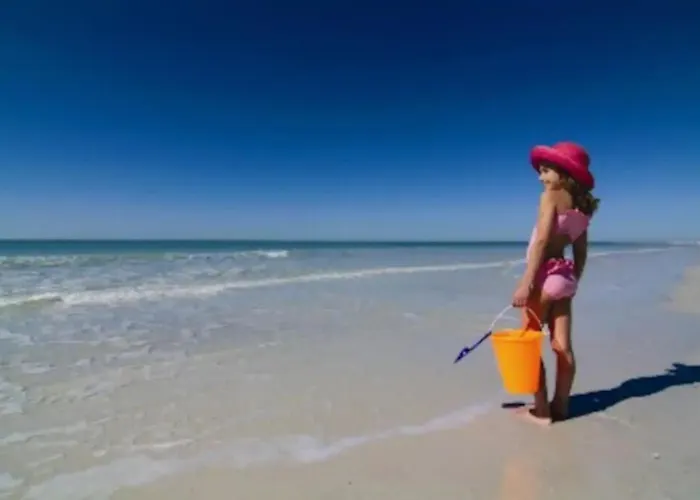 Beachfront Getaway In Siesta Key