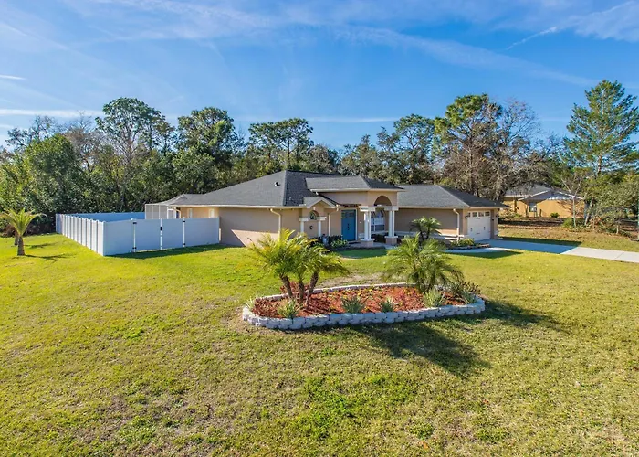 Relax Poolside: Spring Hill Family Home W/ Yard!