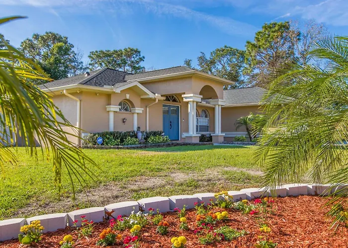 Relax Poolside: Spring Hill Family Home W/ Yard!