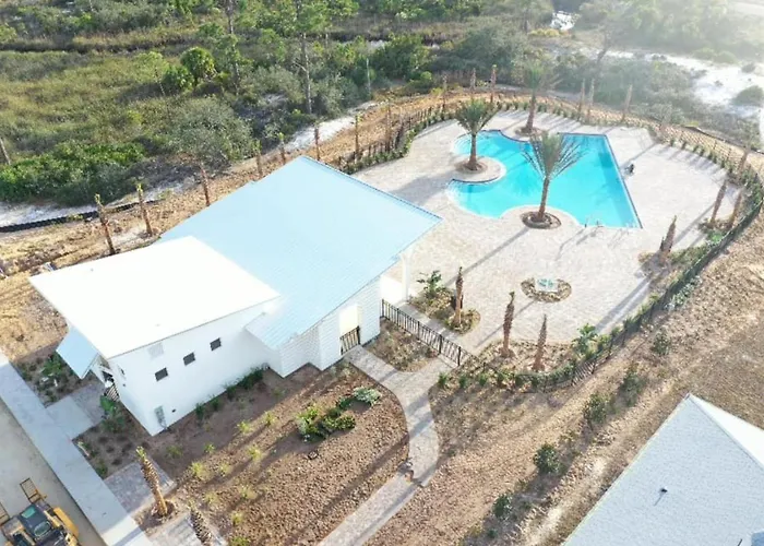 Coastal Dreaming - Beach Retreat
