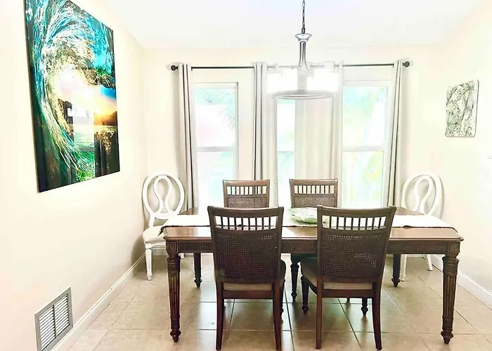 Heated Saltwater Pool Home Minutes To Beach